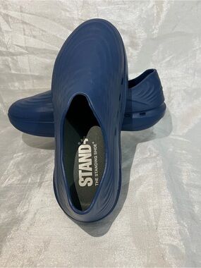 OOFOS Navy Blue Recovery Clogs Slip-On Shoes Comfort Foam | Women’s (Size 8